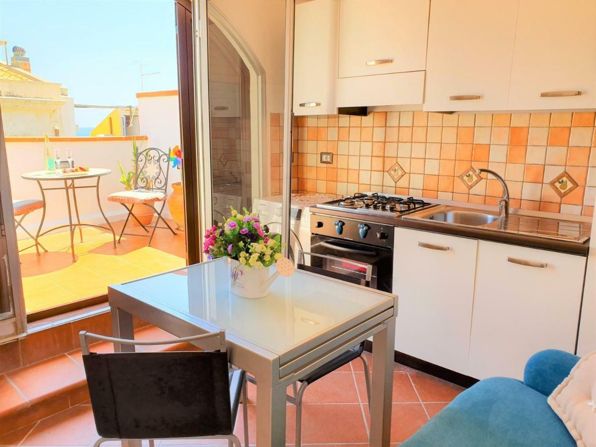 סירקוזה Una Terrazza Per Due מראה חיצוני תמונה